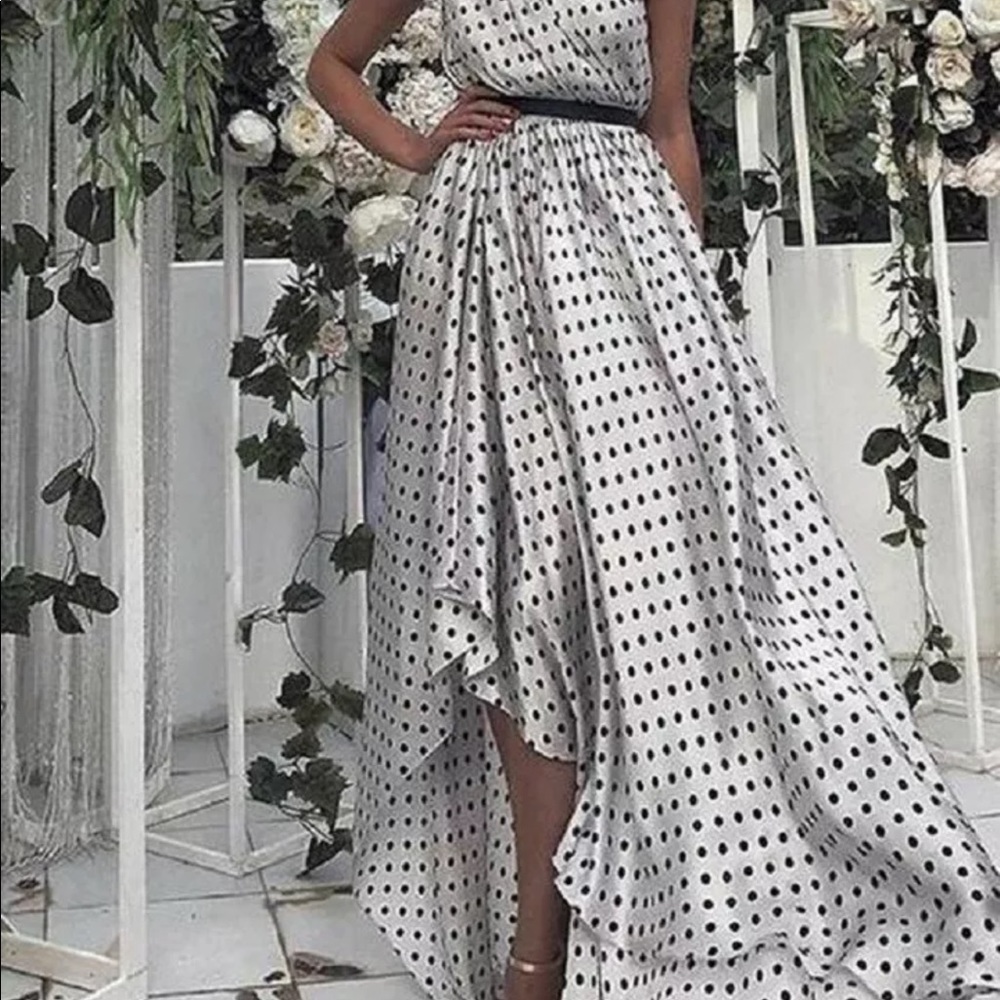 Halter Neck polka dot dress - Picture 3 of 8